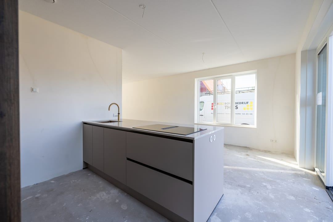 Foto 13 van Houtskool 16