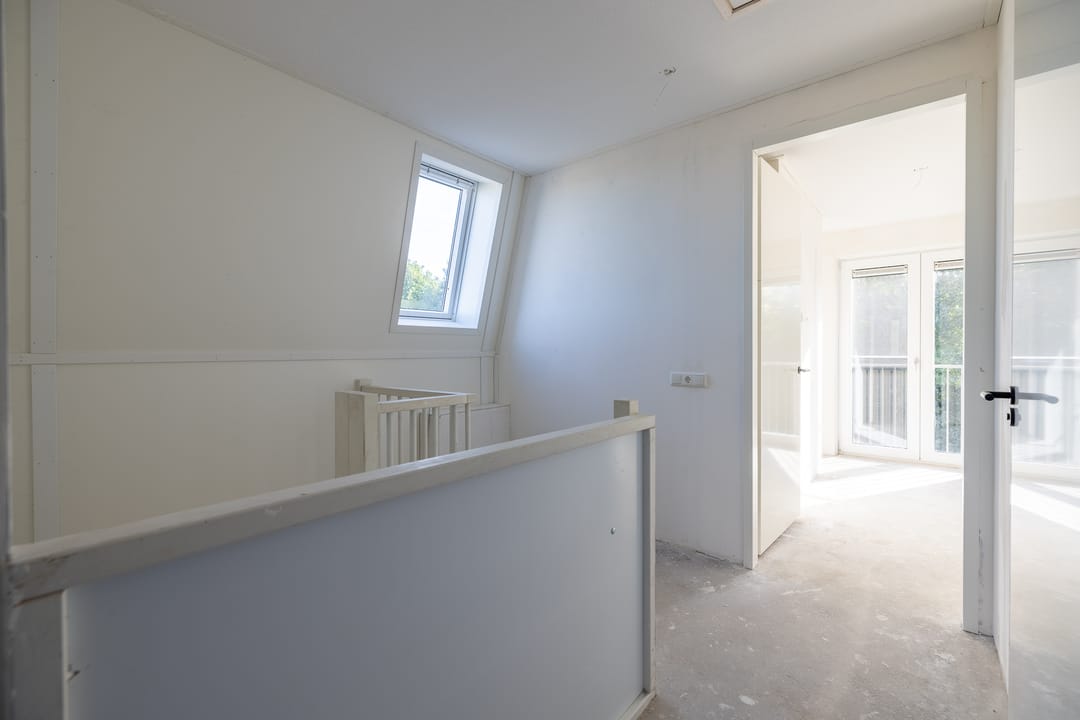 Foto 28 van Houtskool 16