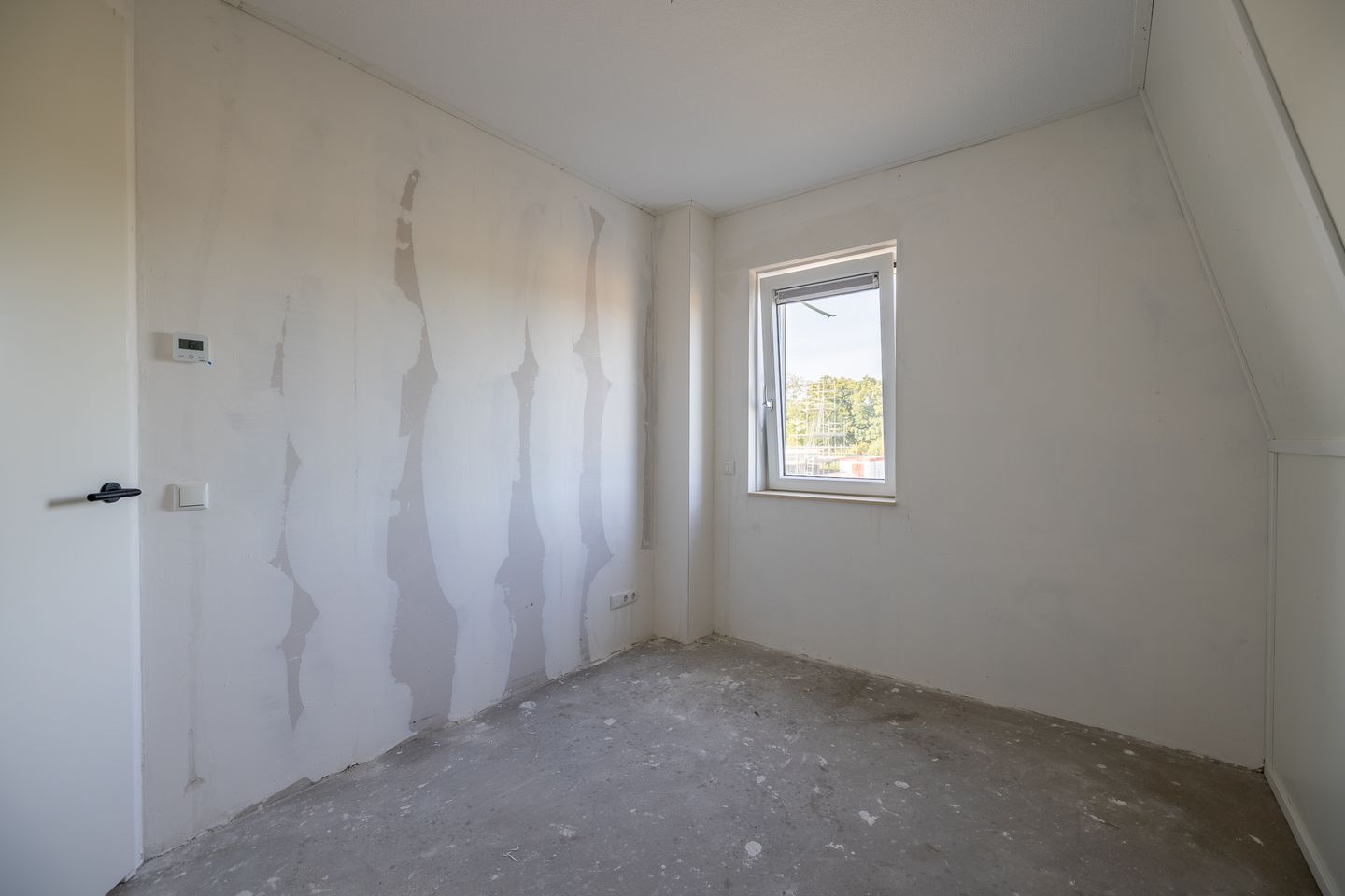 Foto 40 van Houtskool 16