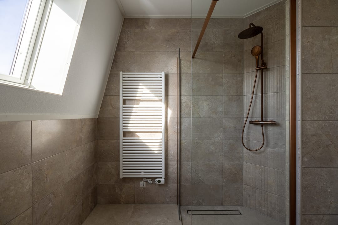 Foto 46 van Houtskool 16