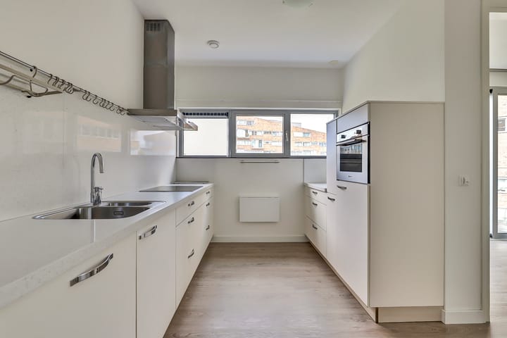 Foto 3 van Troelstralaan 92