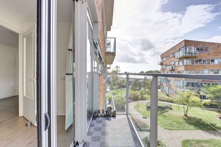 Foto 24 van Troelstralaan 92