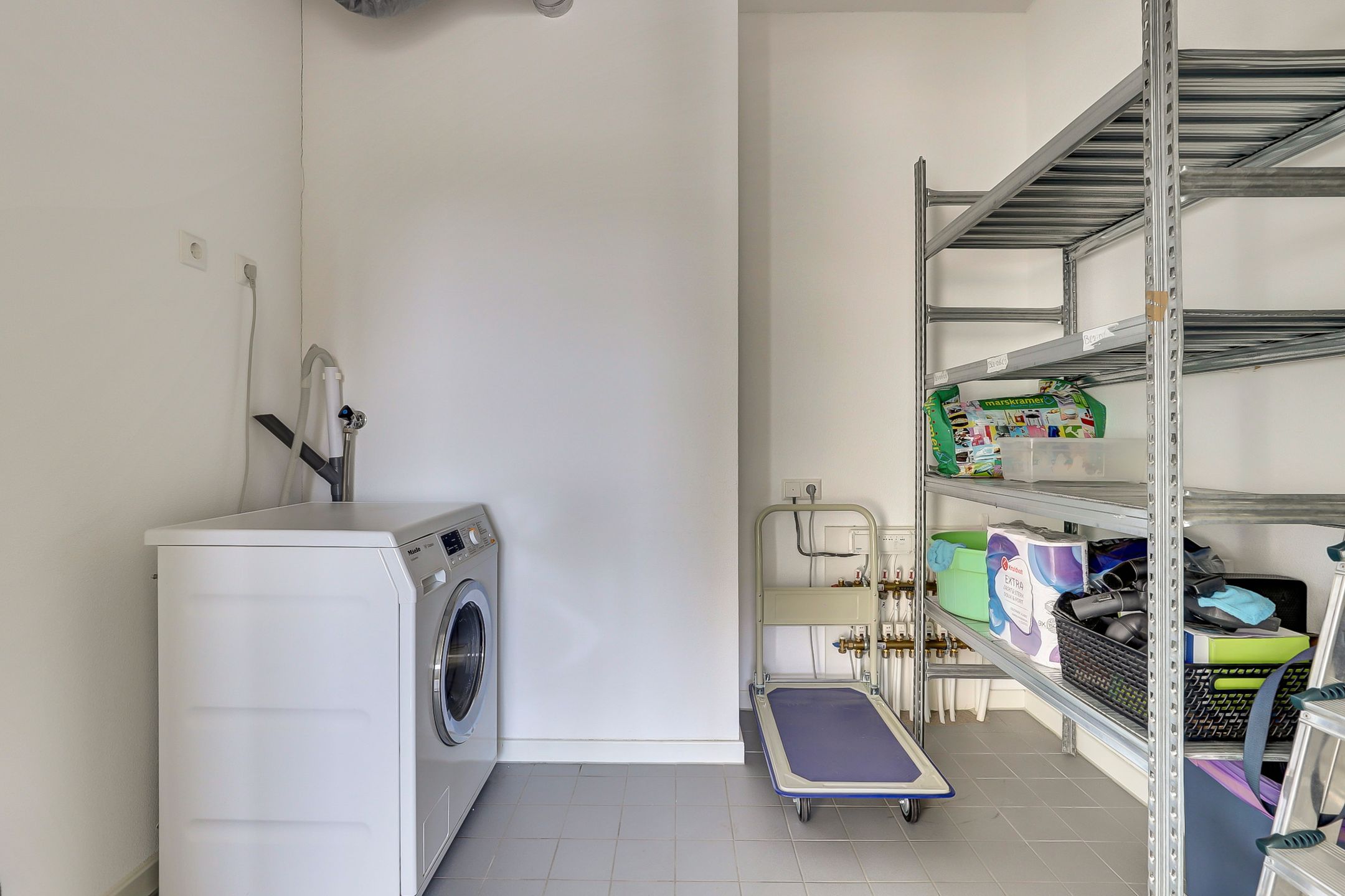 Foto 18 van Troelstralaan 92