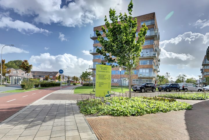 Foto 31 van Troelstralaan 92