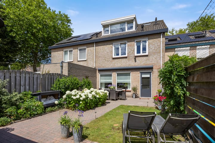 Foto 25 van Govert Flinckstraat 8