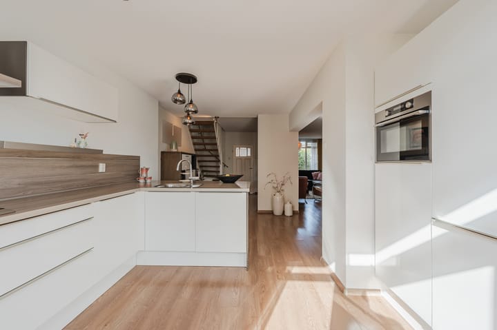 Photo 3 of Kievitsheuvel 38