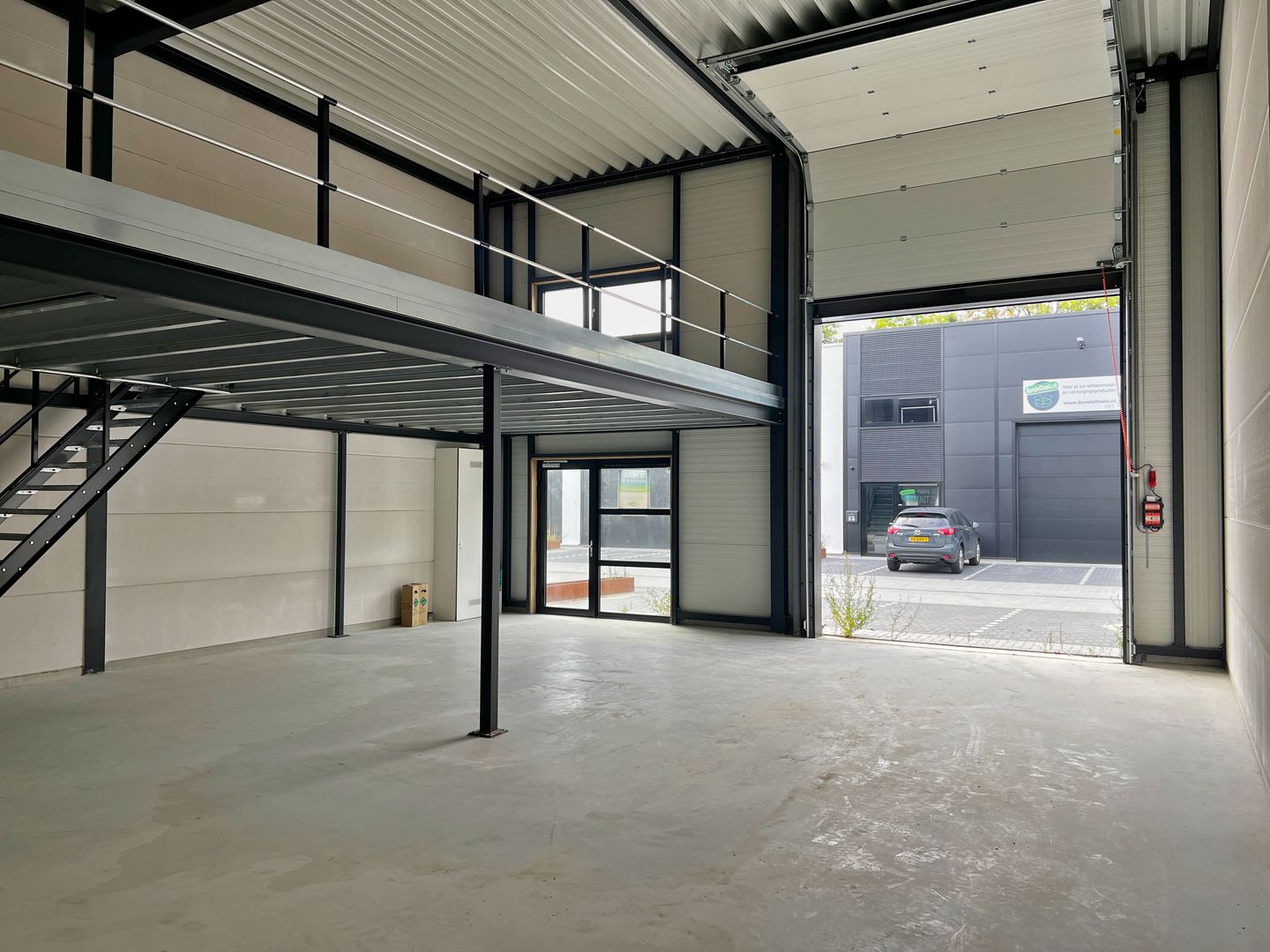 View photo 3 of In de Cramer 37-BU13