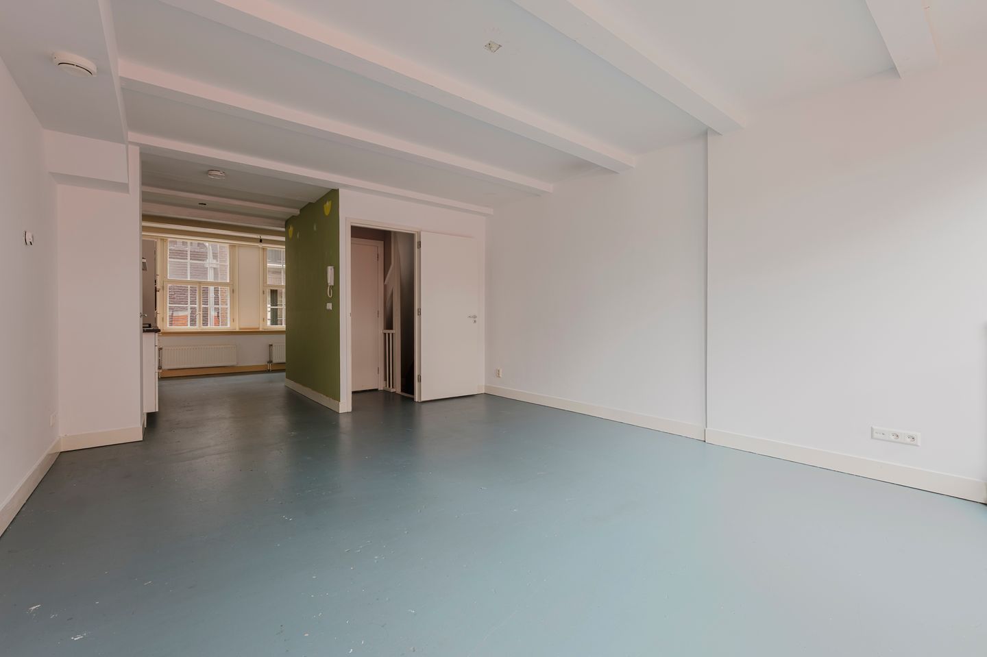 Photo 4 of Sint Annenstraat 28-B