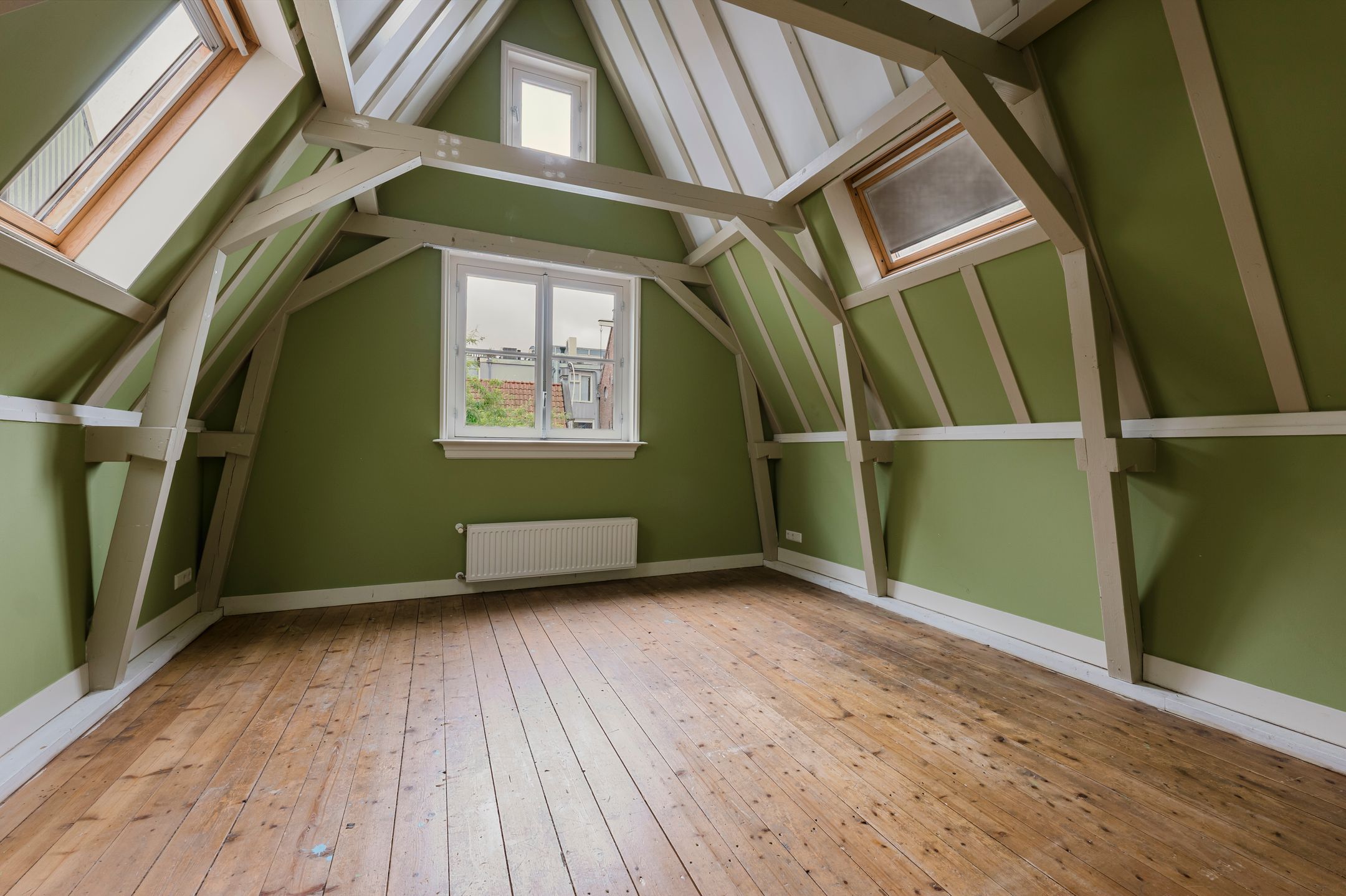 Photo 9 of Sint Annenstraat 28-B