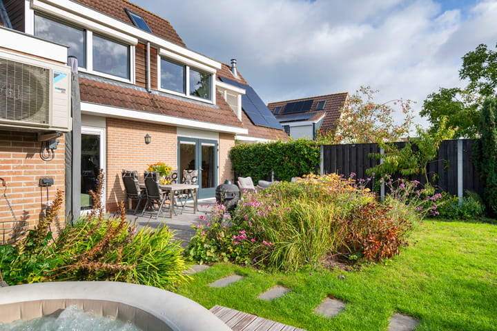 Photo 48 of Linge Singel 19