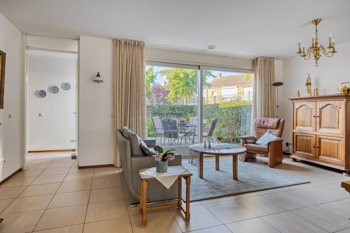 Foto 2 van Dr.Nolenslaan 28