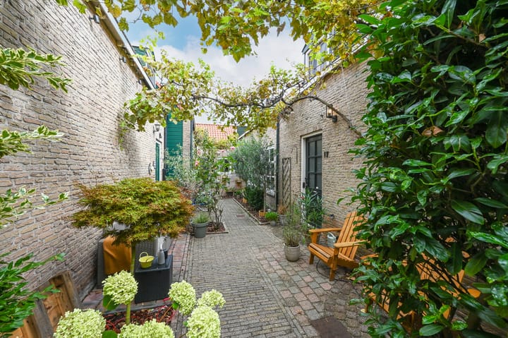 Foto 5 van Bloemhof 15