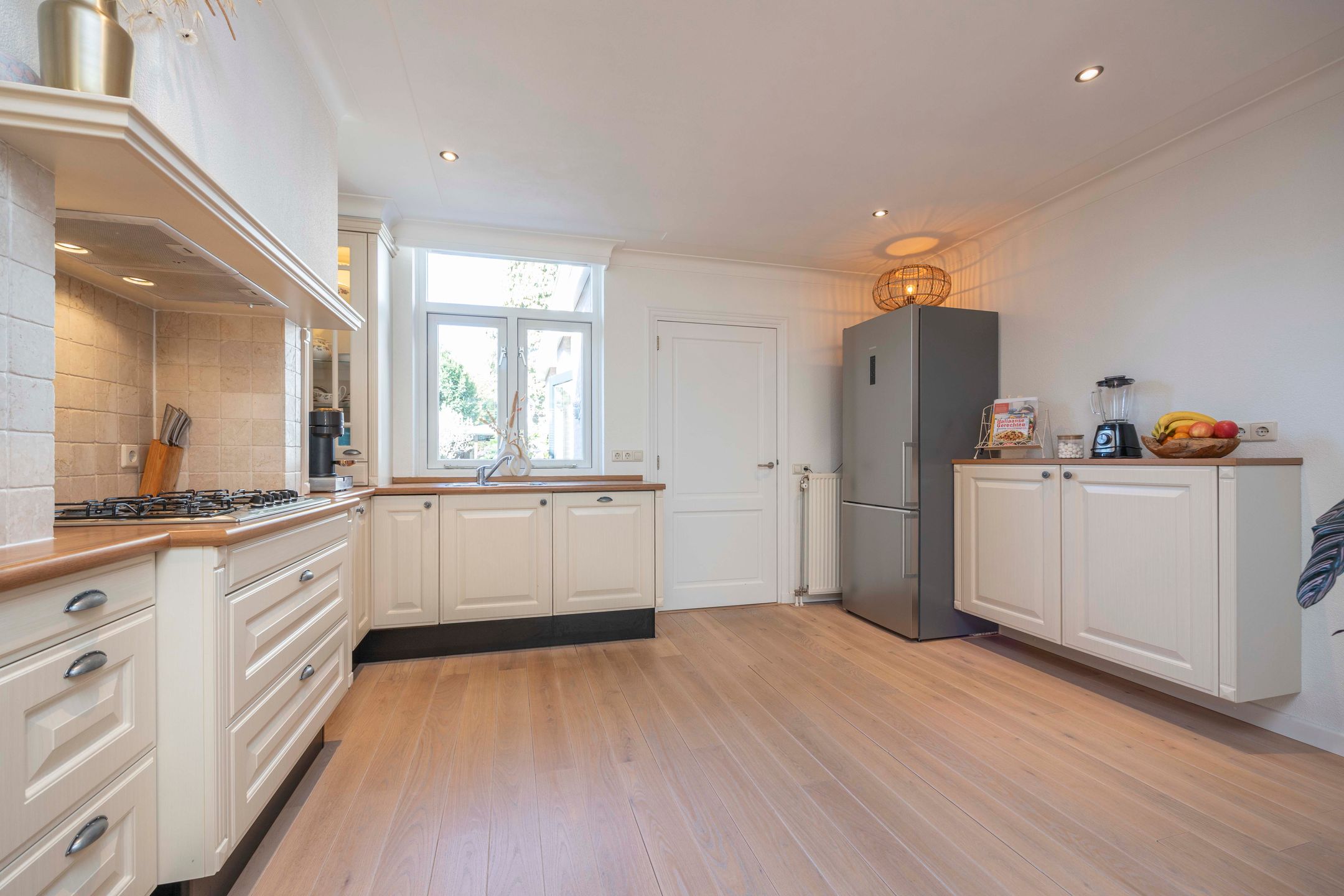 Photo 12 of Vliertstraat 38