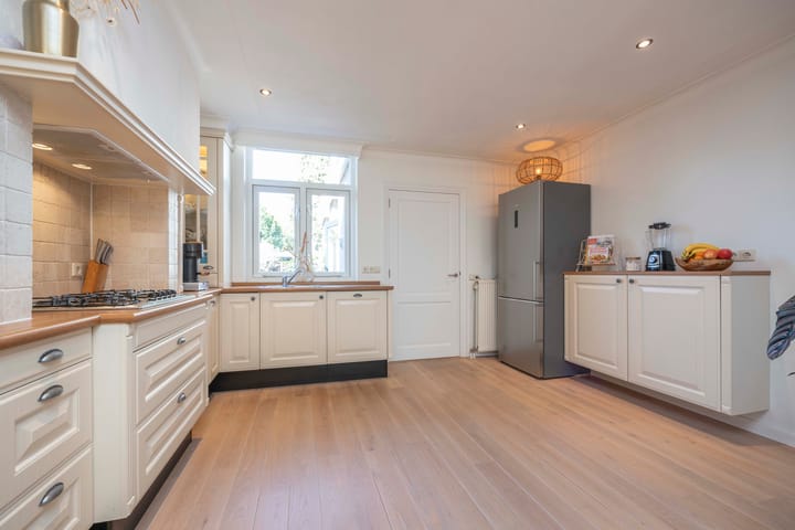 Photo 12 of Vliertstraat 38