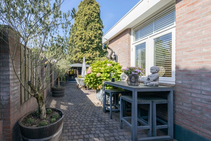 Photo 23 of Vliertstraat 38