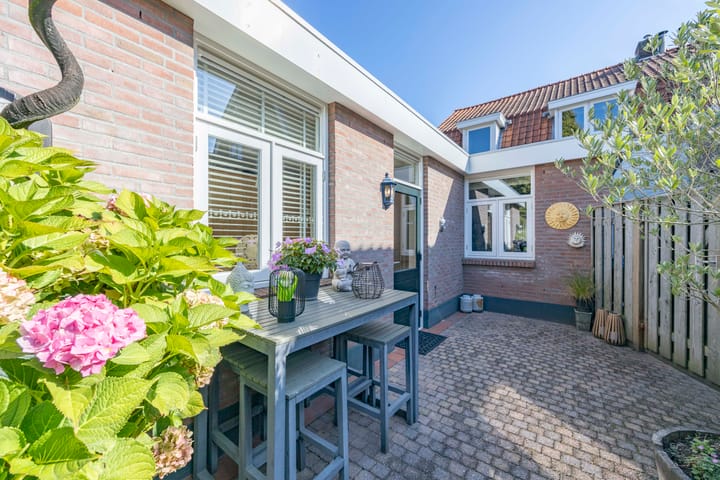 Photo 24 of Vliertstraat 38