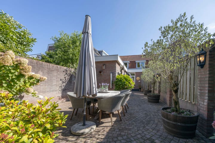 Photo 26 of Vliertstraat 38