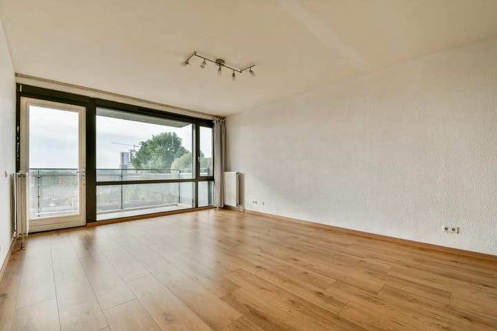 Photo 3 of Glitterstraat 238