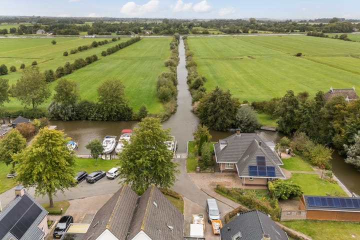 Photo 9 of It Stalt 12