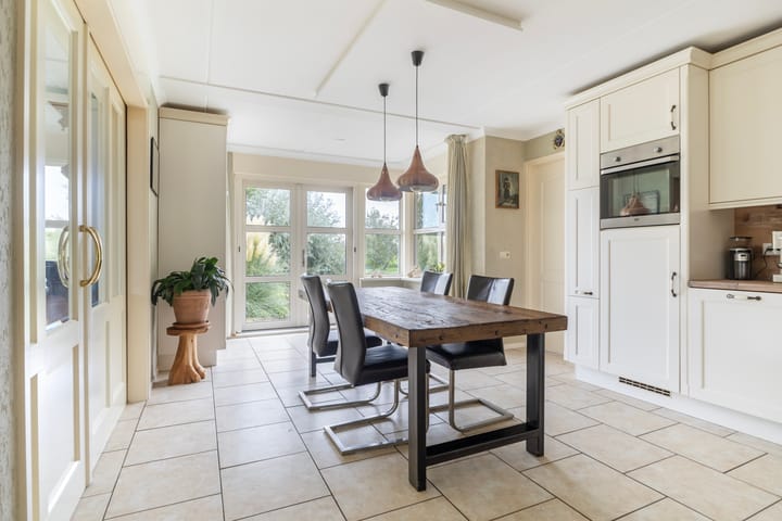 Photo 21 of It Stalt 12