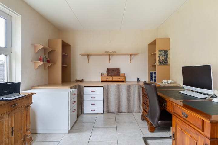 Photo 32 of It Stalt 12