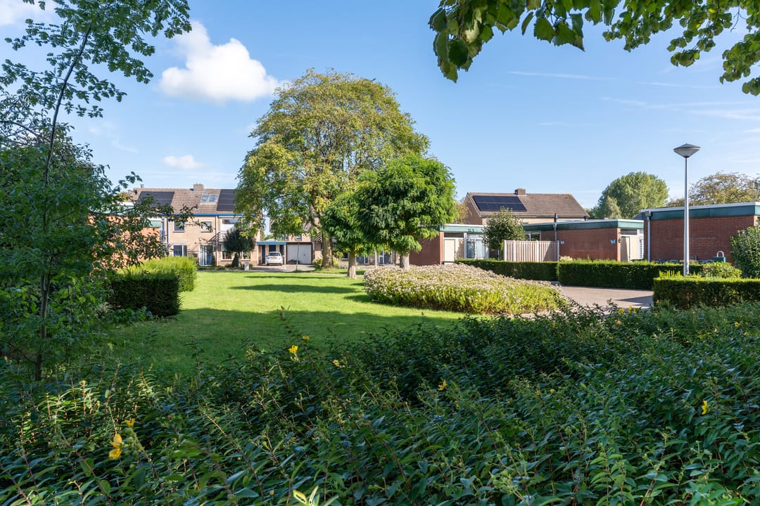 Foto 31 van Patrijsstraat 64