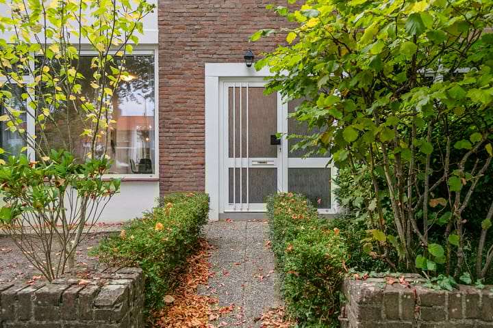 Foto 7 van Postelse Hoeflaan 187