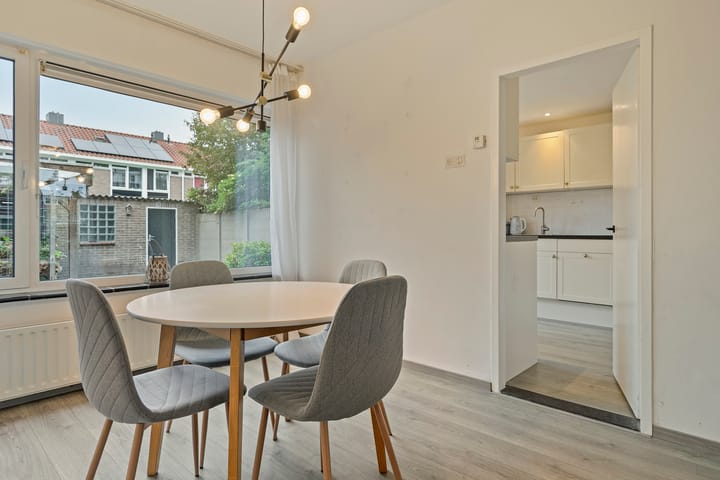 Foto 12 van Postelse Hoeflaan 187