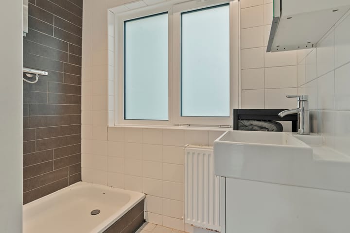 Foto 20 van Postelse Hoeflaan 187