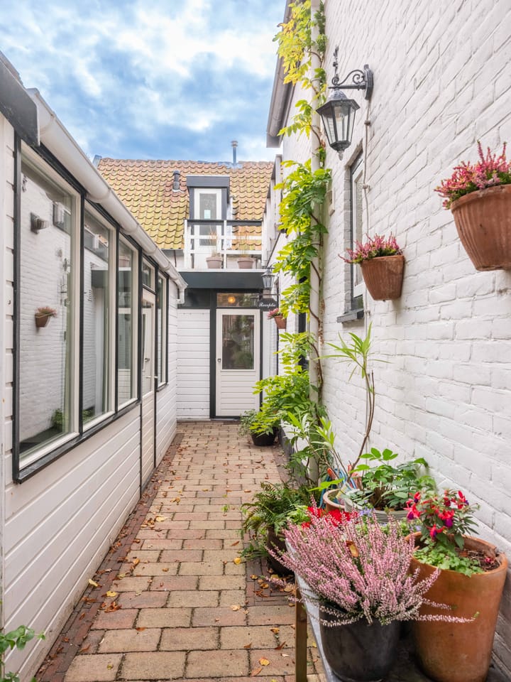 Photo 41 of Beemsterlaan 2