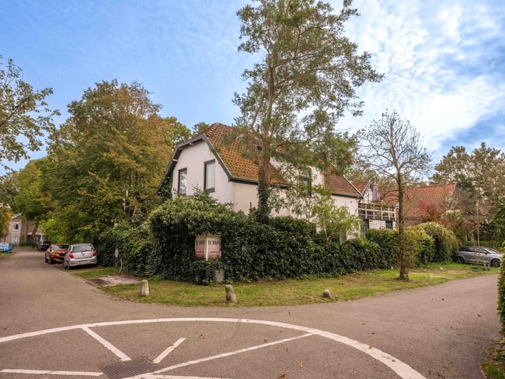 Photo 63 of Beemsterlaan 2