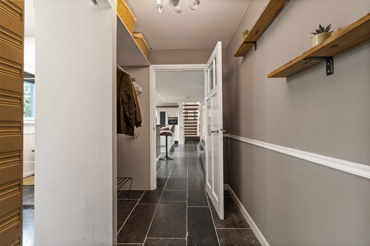 Foto 13 van Woerdstraat 34