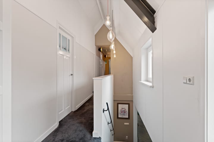 Foto 37 van Woerdstraat 34