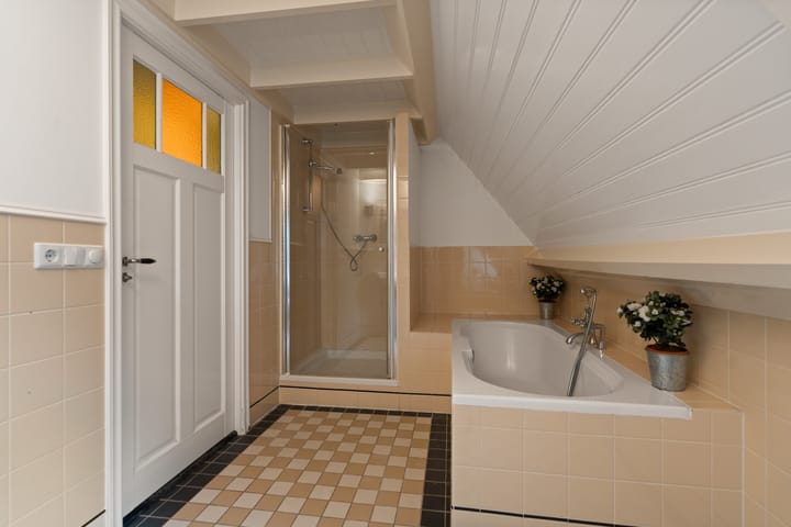 Foto 47 van Woerdstraat 34