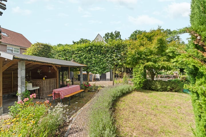 Foto 61 van Woerdstraat 34