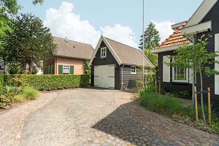 Foto 82 van Woerdstraat 34