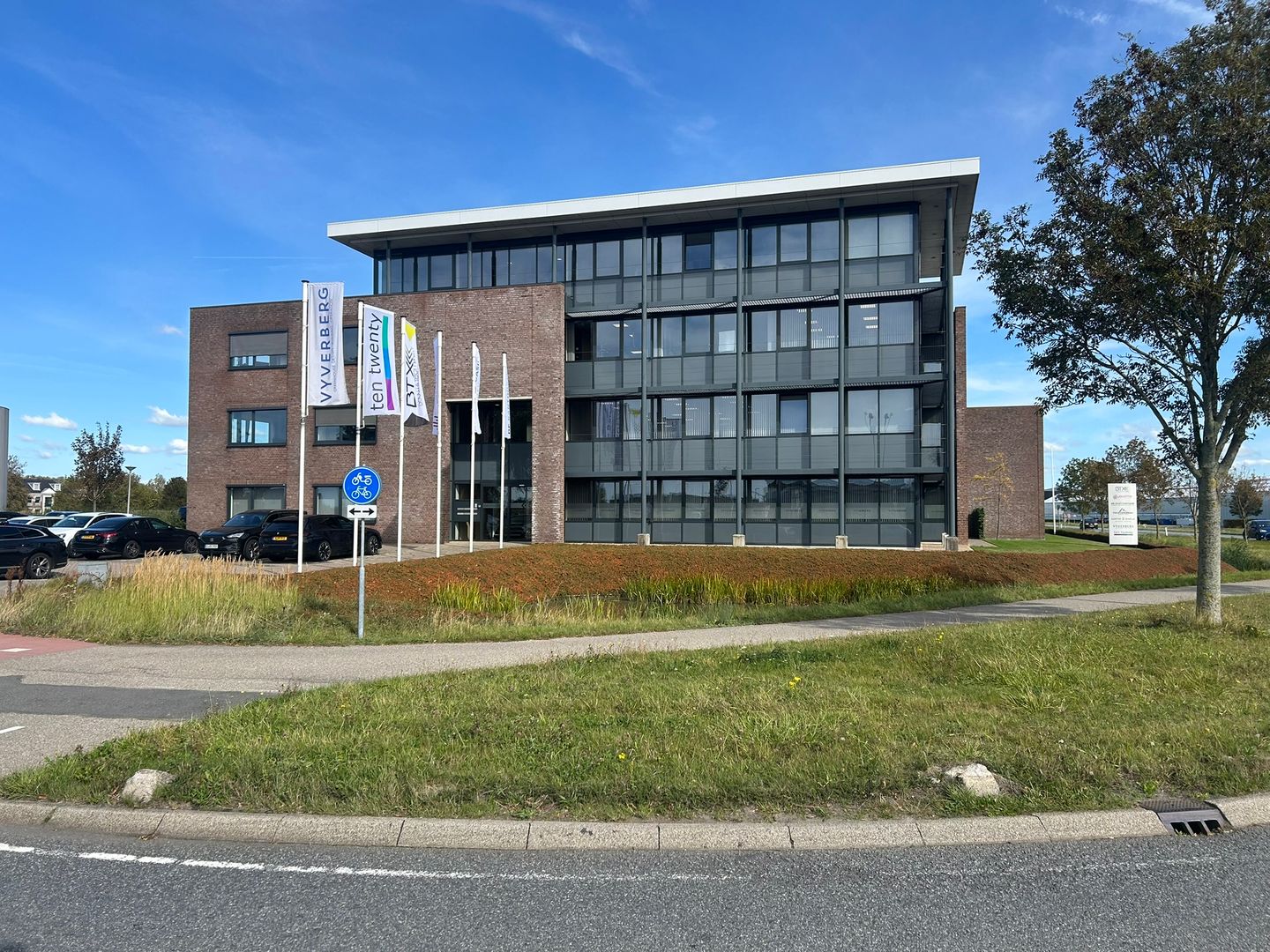 Bekijk foto 1 van Oude Liermolenweg 7