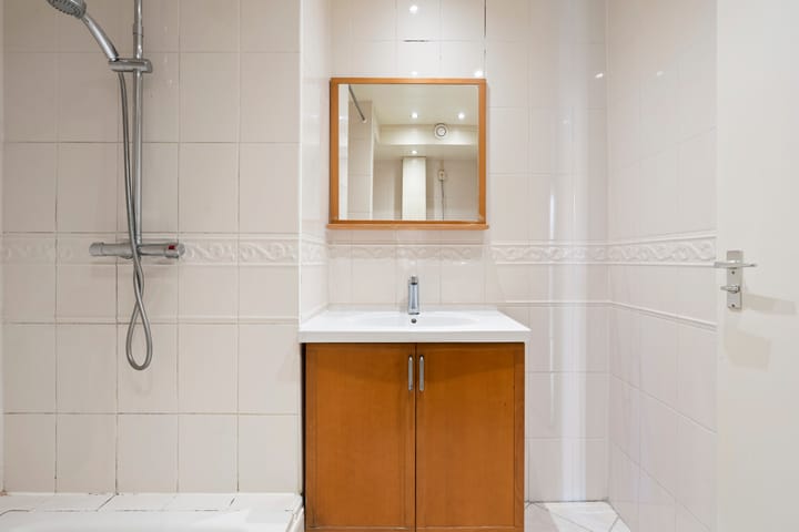 Photo 23 of Vechtstraat 76