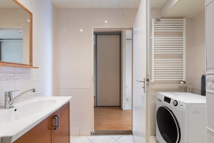 Photo 24 of Vechtstraat 76