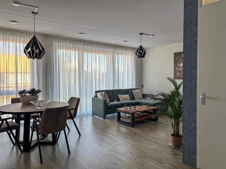 Photo 3 of Vennelaan 76