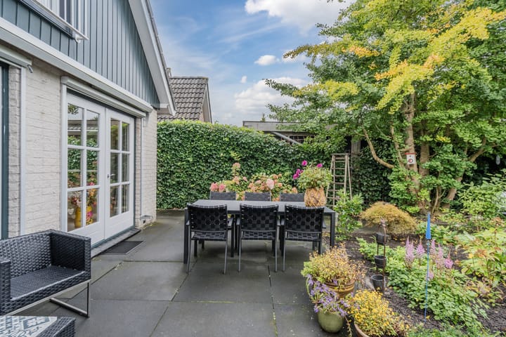 Foto 38 van De Regenboog 16