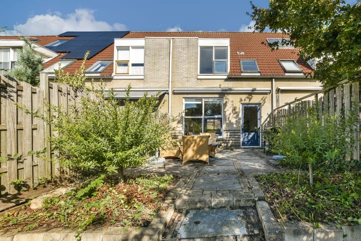 Foto 3 van Hammarskjöldhof 8