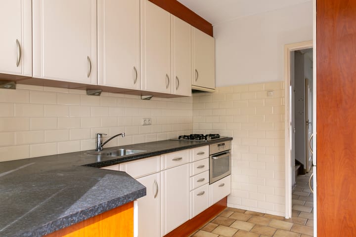 Foto 8 van Koperwiekstraat 10