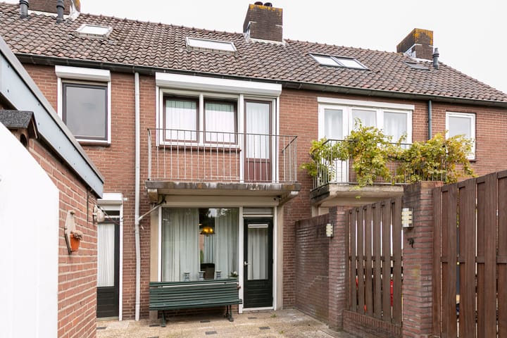 Foto 26 van Koperwiekstraat 10