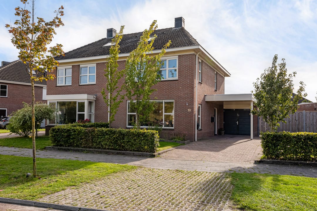 Photo 2 of Hertenlaan 18