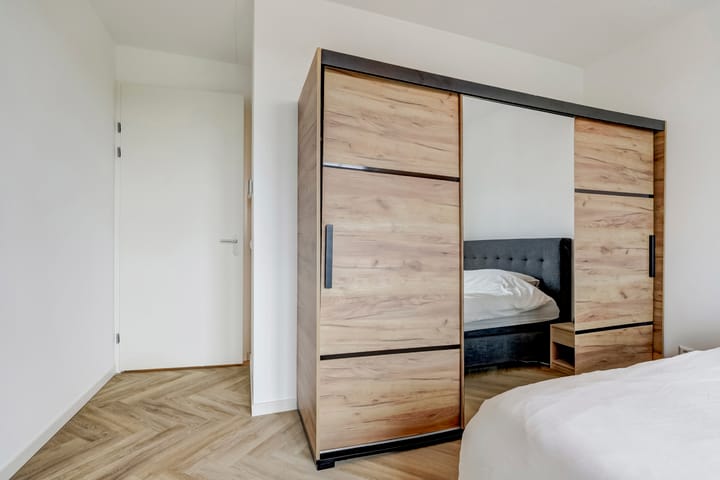 Photo 19 of Palissanderhout 100