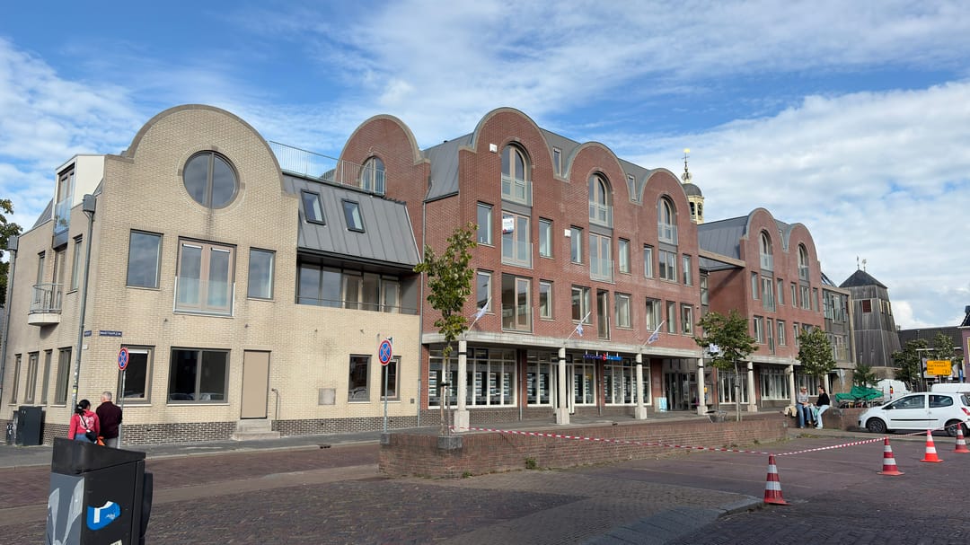 Photo 7 of Martiniplein 15-206