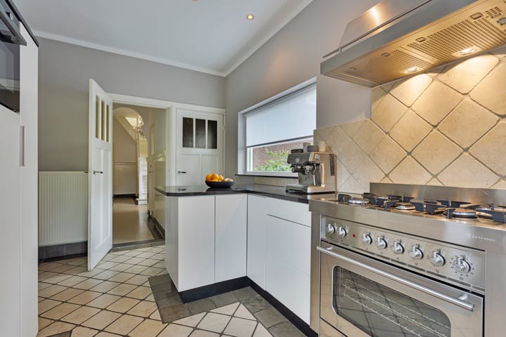 Photo 21 of Taalstraat 13