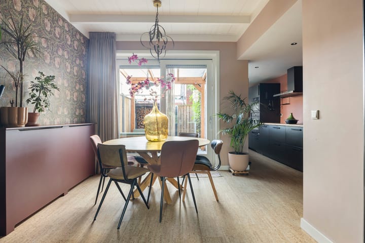 Photo 14 of Pieter Lastmanstraat 7