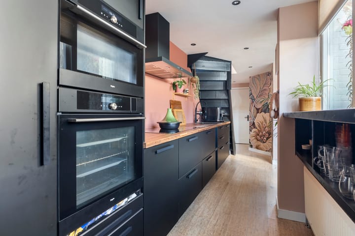 Photo 21 of Pieter Lastmanstraat 7